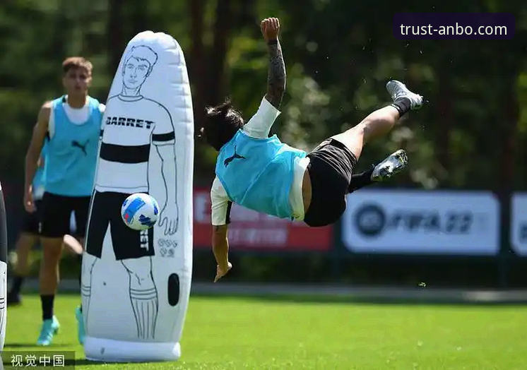 安博体育最新版下载 “安博体育(ANBO)官方网站 - 值得信赖的体育娱乐平台”。通过这个安博体育官网入口进入,是确保你下载到正版、安全应用的最关键一步。官网设计通常清晰明了,在首页的醒目位置,你就能找到“APP下载”或类似的按钮。点击它,你就已经成功避开了90%的风险。